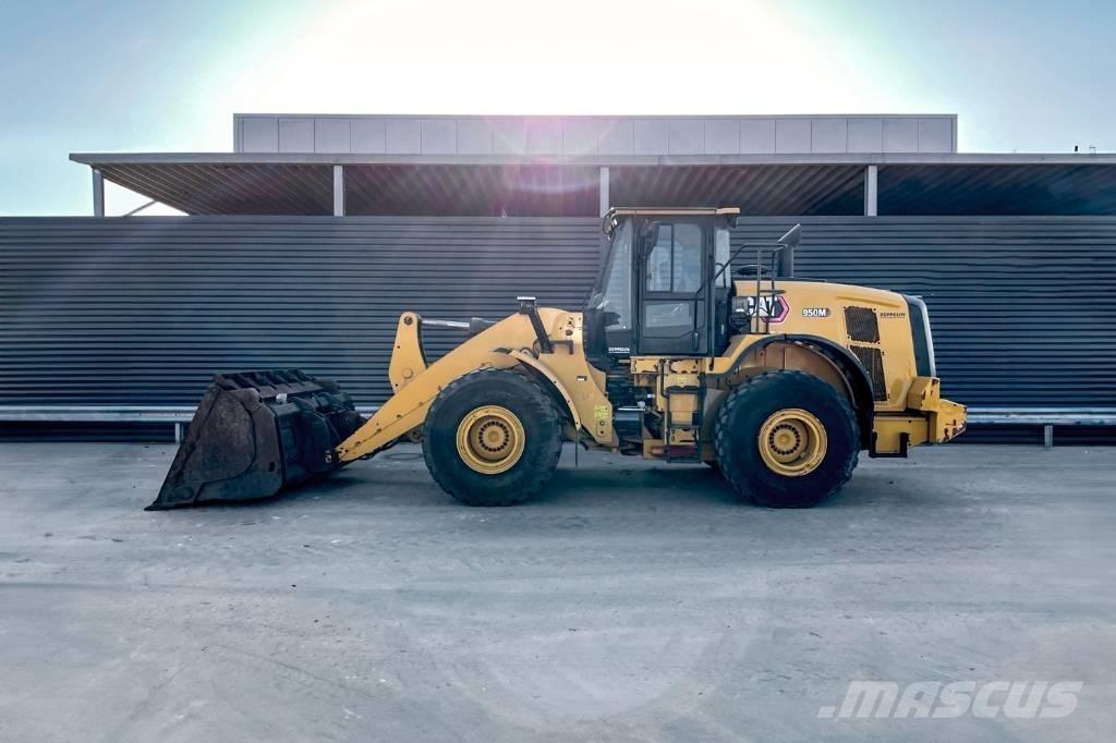 CAT 950M Rataslaadurid