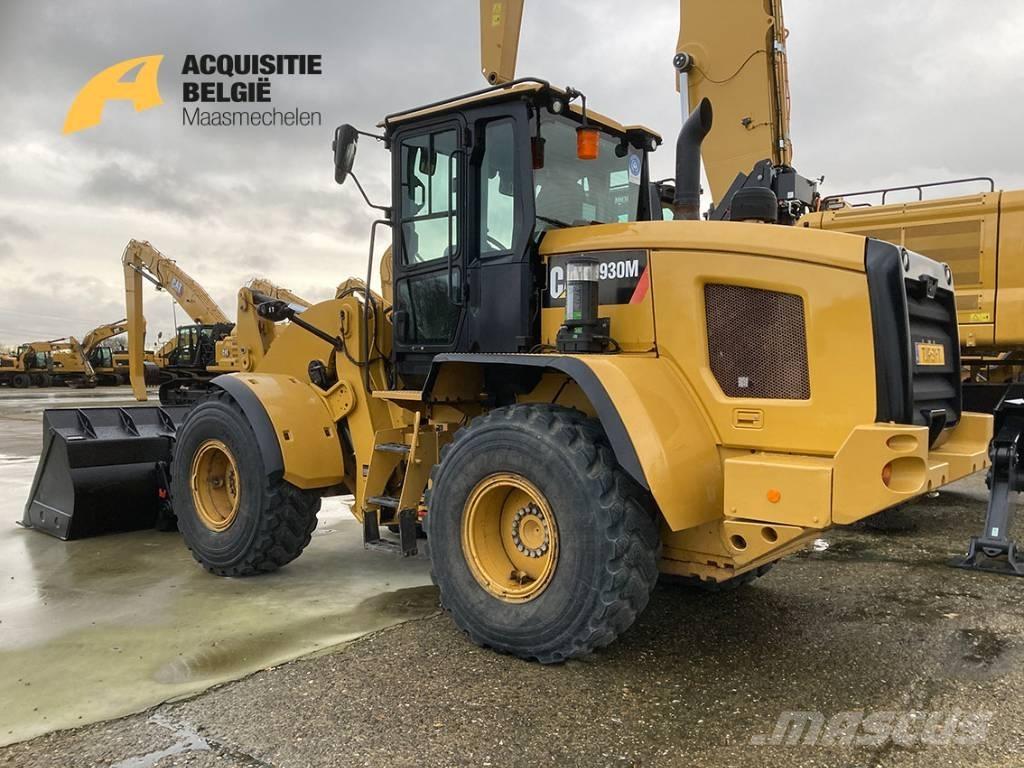CAT 930M Rataslaadurid