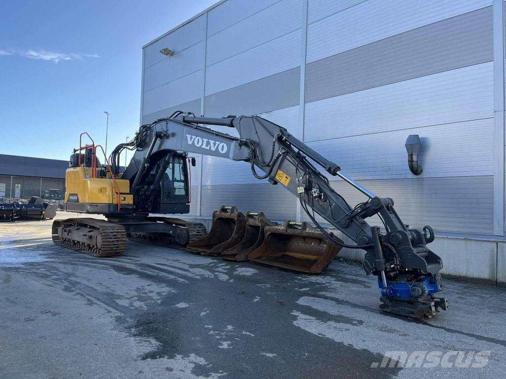 Volvo ECR235EL Roomikekskavaatorid