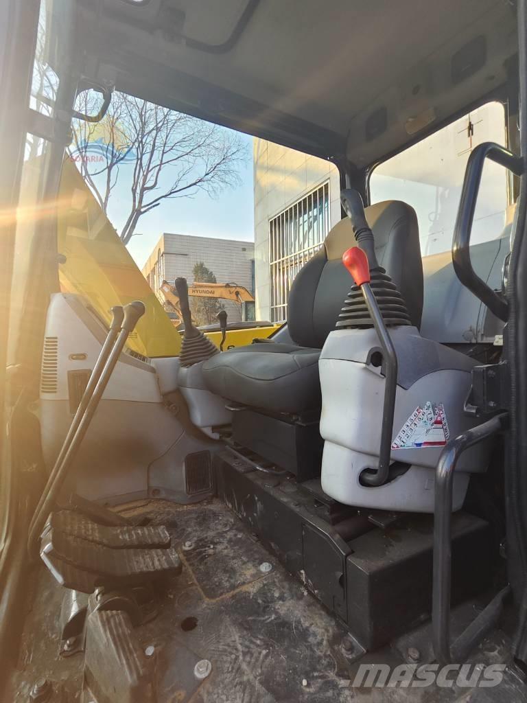 Komatsu PC78US-8 Väikeekskavaatorid 7t-12t