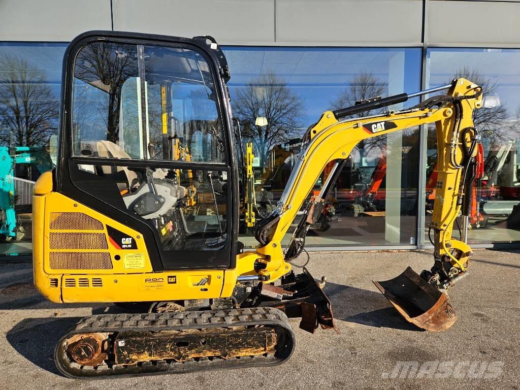 CAT 301.7 D Miniekskavaatorid < 7 t