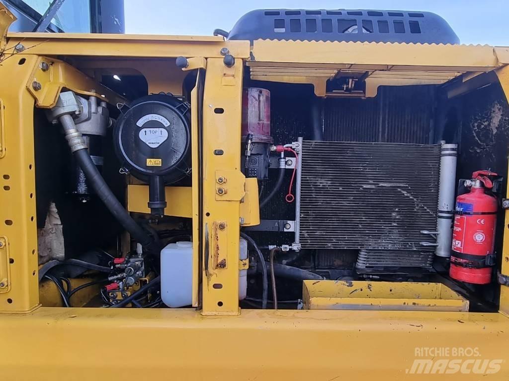 Komatsu PC 210 LC-8 Roomikekskavaatorid