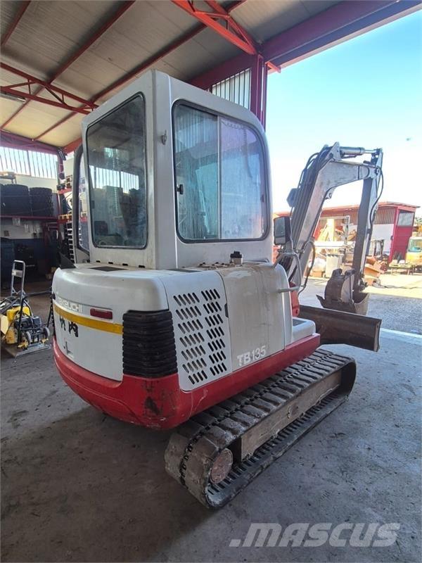 Takeuchi TB135 Miniekskavaatorid < 7 t