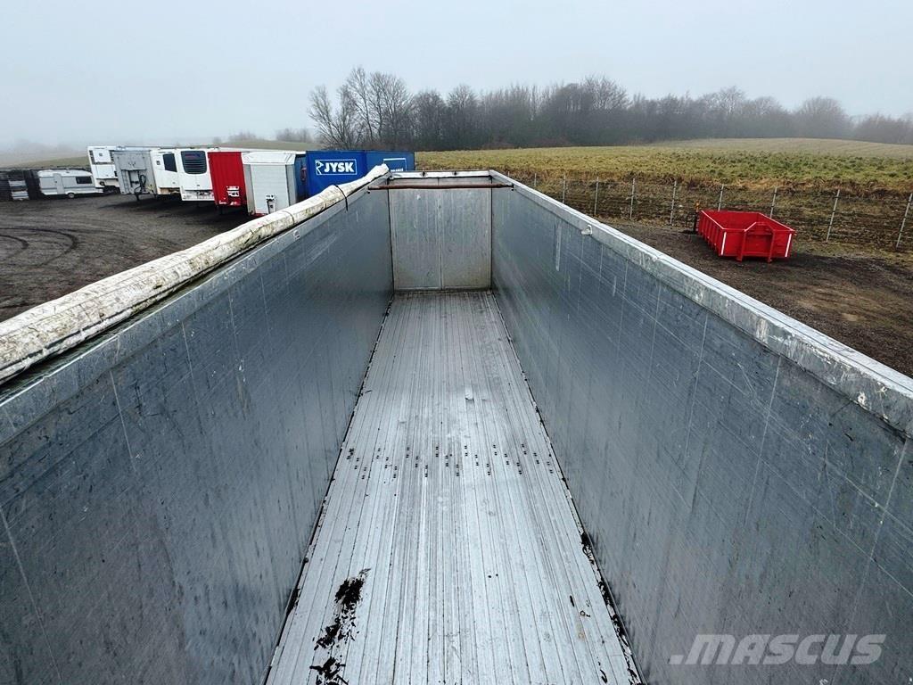 Kel-Berg 4 aksl. Hakkeveo poolhaagised