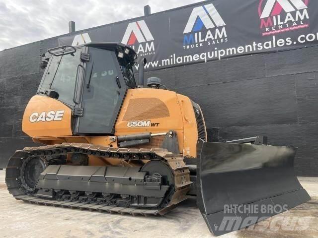 CASE 650M WT Buldooserid
