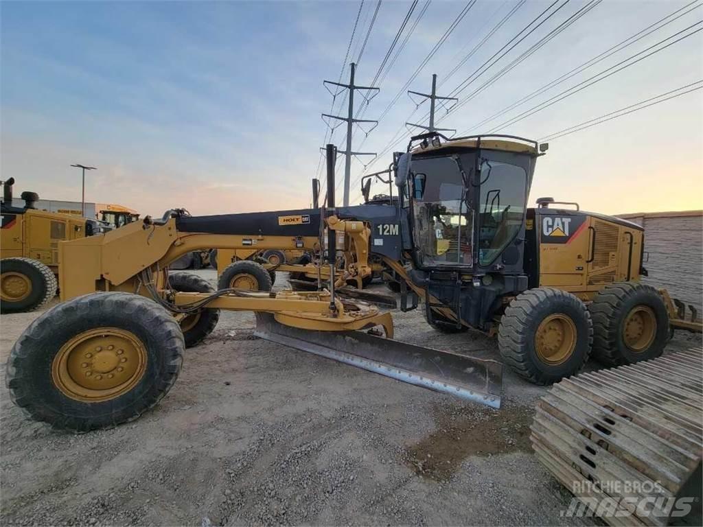 CAT 12M Greiderid