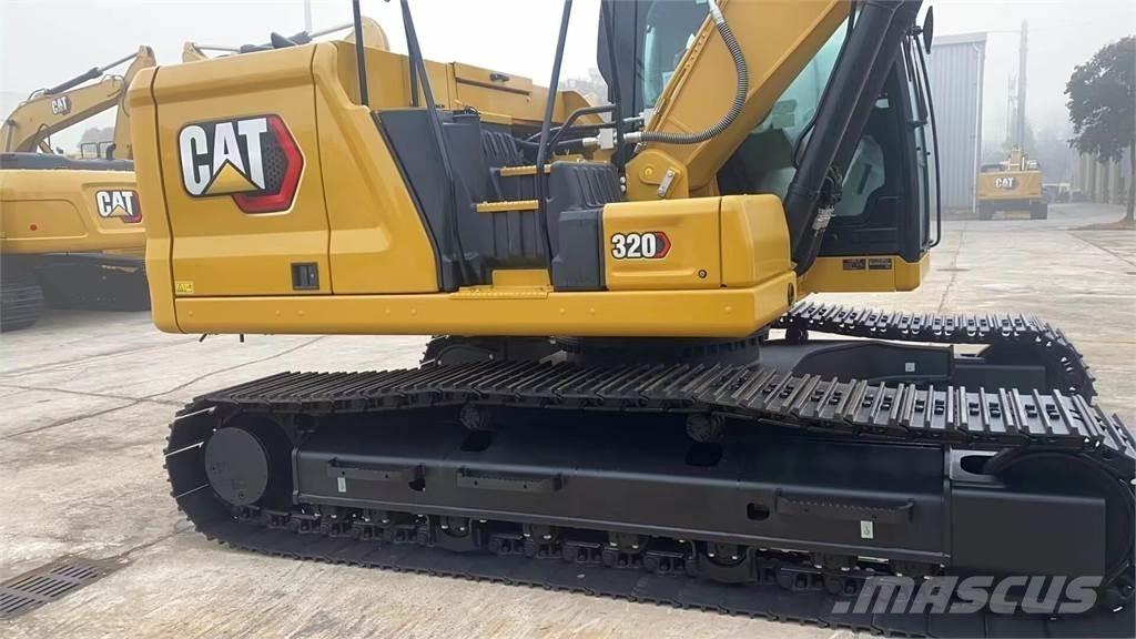 CAT 320 Roomikekskavaatorid