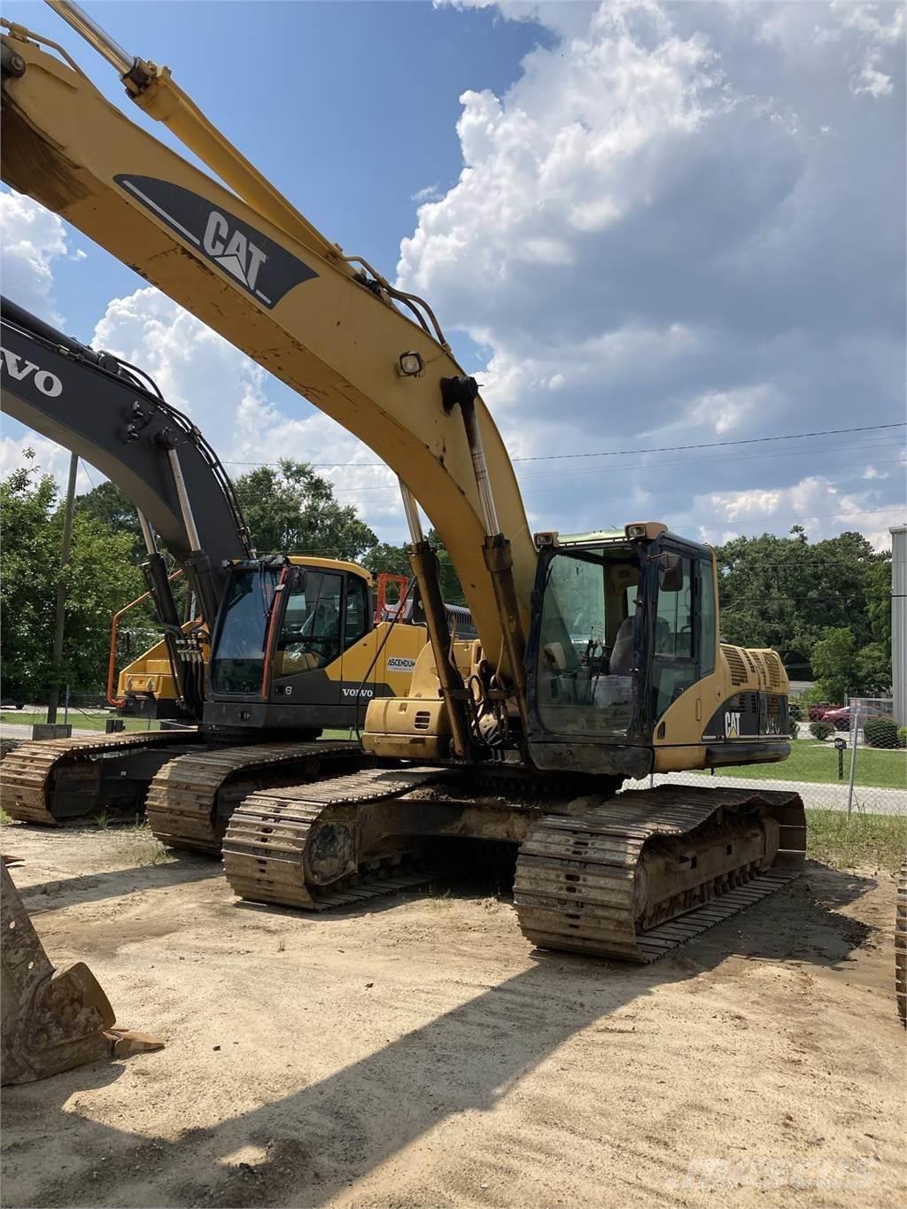 CAT 325CL Roomikekskavaatorid