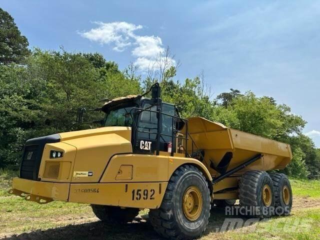 CAT 745 Liigendraamiga pinnaseveokid
