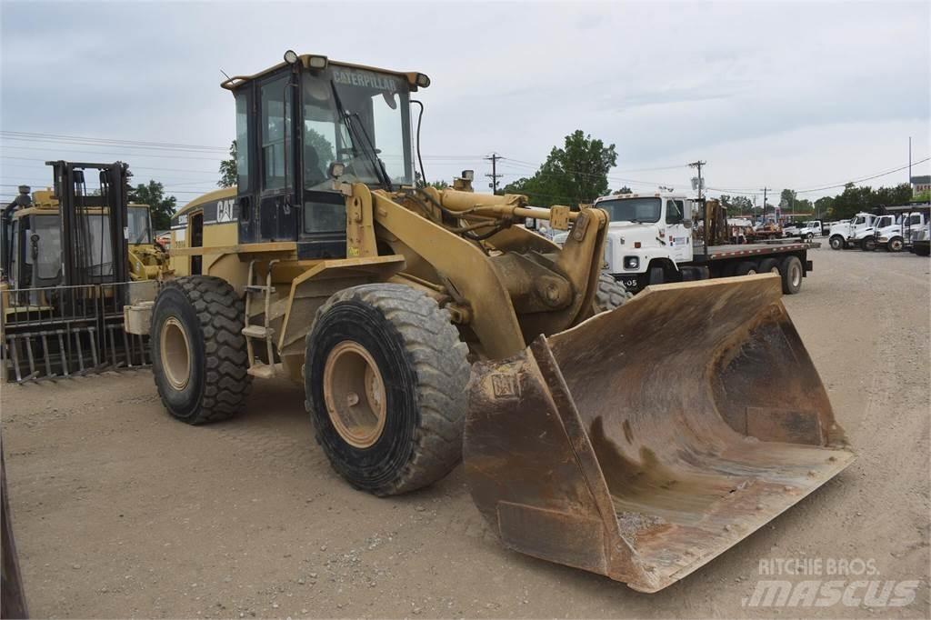 CAT 938G Rataslaadurid