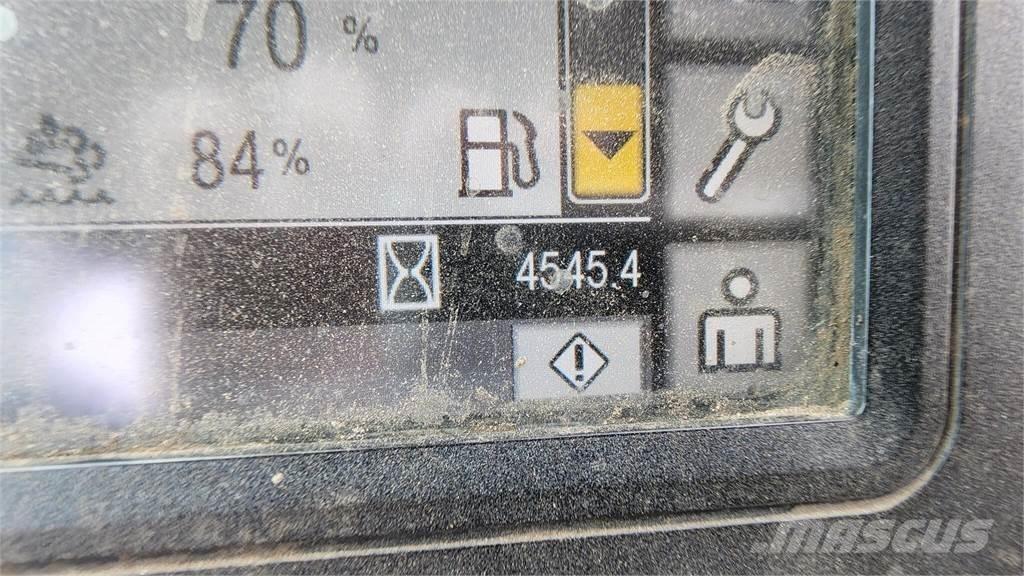 CAT 938M Rataslaadurid