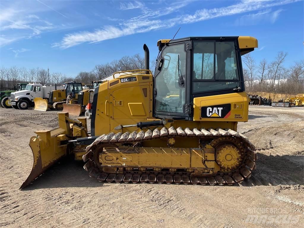 CAT D3K2 LGP Buldooserid