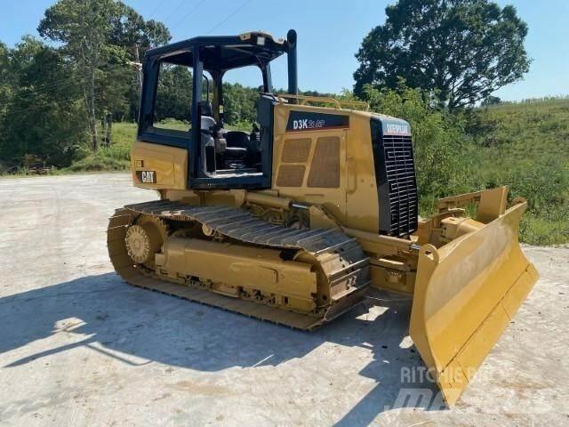 CAT D3K2 LGP Buldooserid