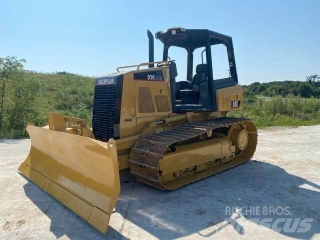 CAT D3K2 LGP Buldooserid