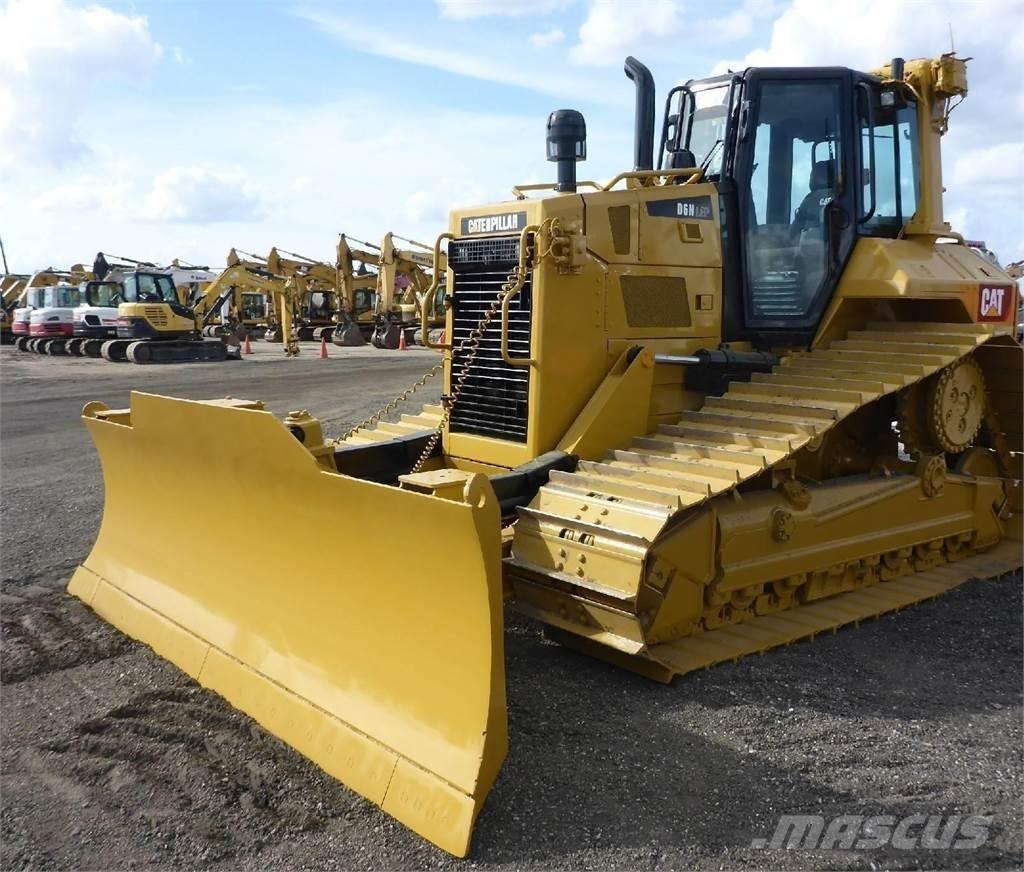 CAT D6N LGP Buldooserid