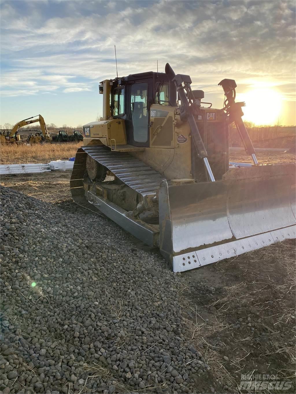 CAT D6T LGP Buldooserid