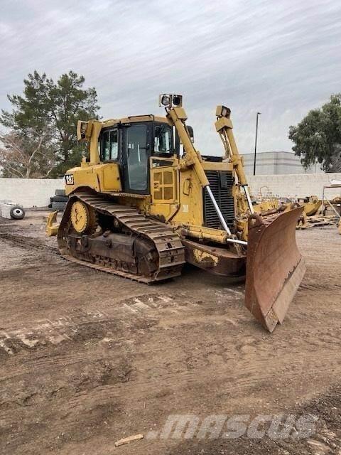 CAT D6T XW Buldooserid