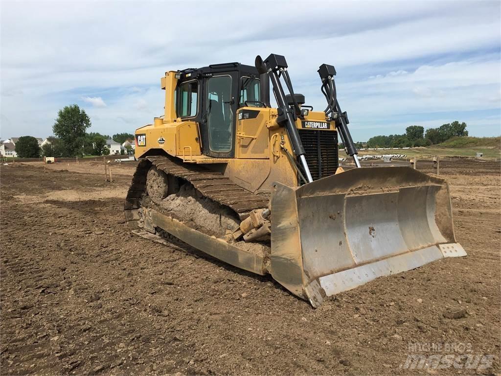 CAT D6T XW Buldooserid