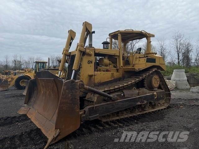 CAT D8N Buldooserid