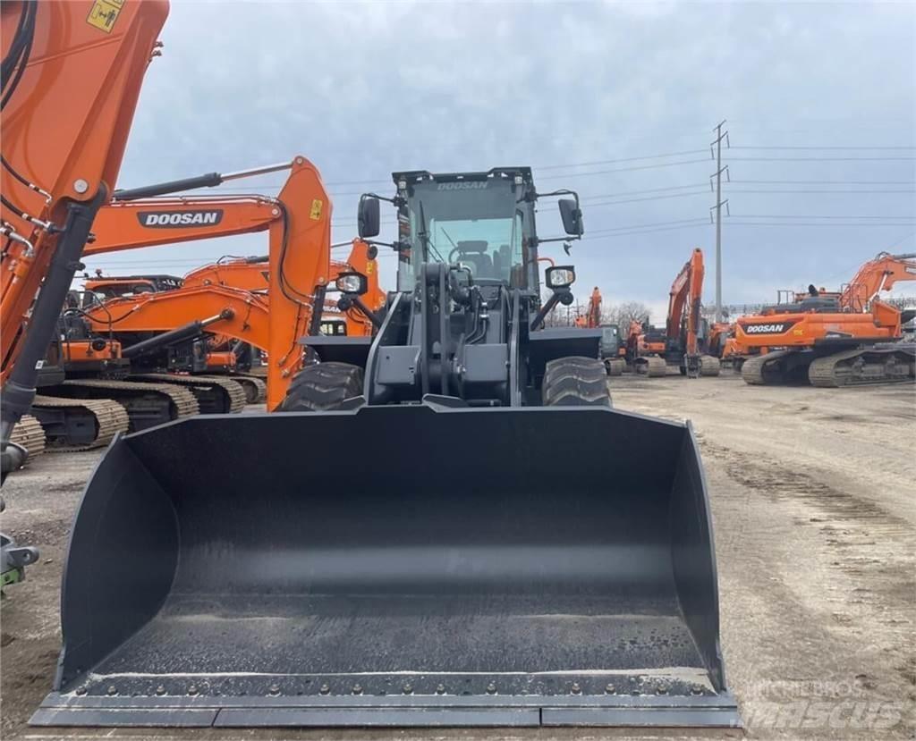 Develon DL280-7 Rataslaadurid