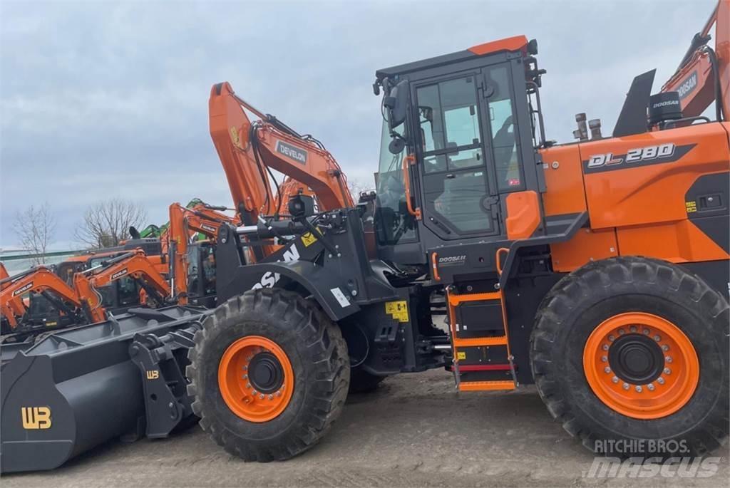 Develon DL280-7 Rataslaadurid