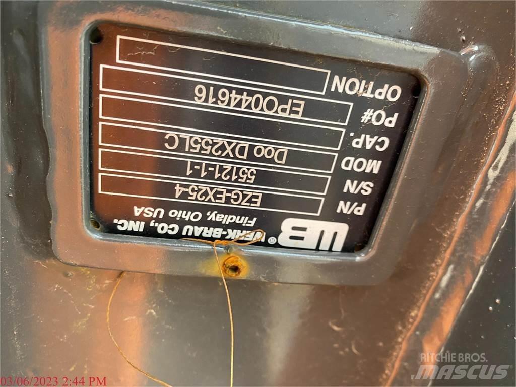 Develon DX255 LC-7 Roomikekskavaatorid