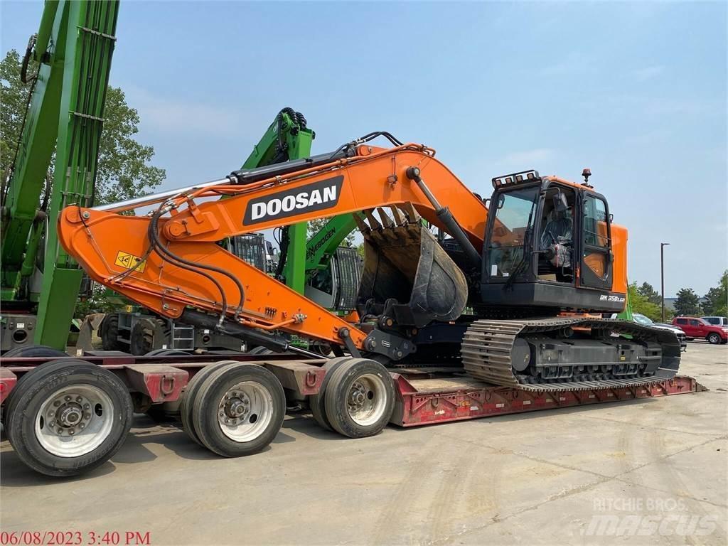 Develon DX350 LCR-7 Roomikekskavaatorid