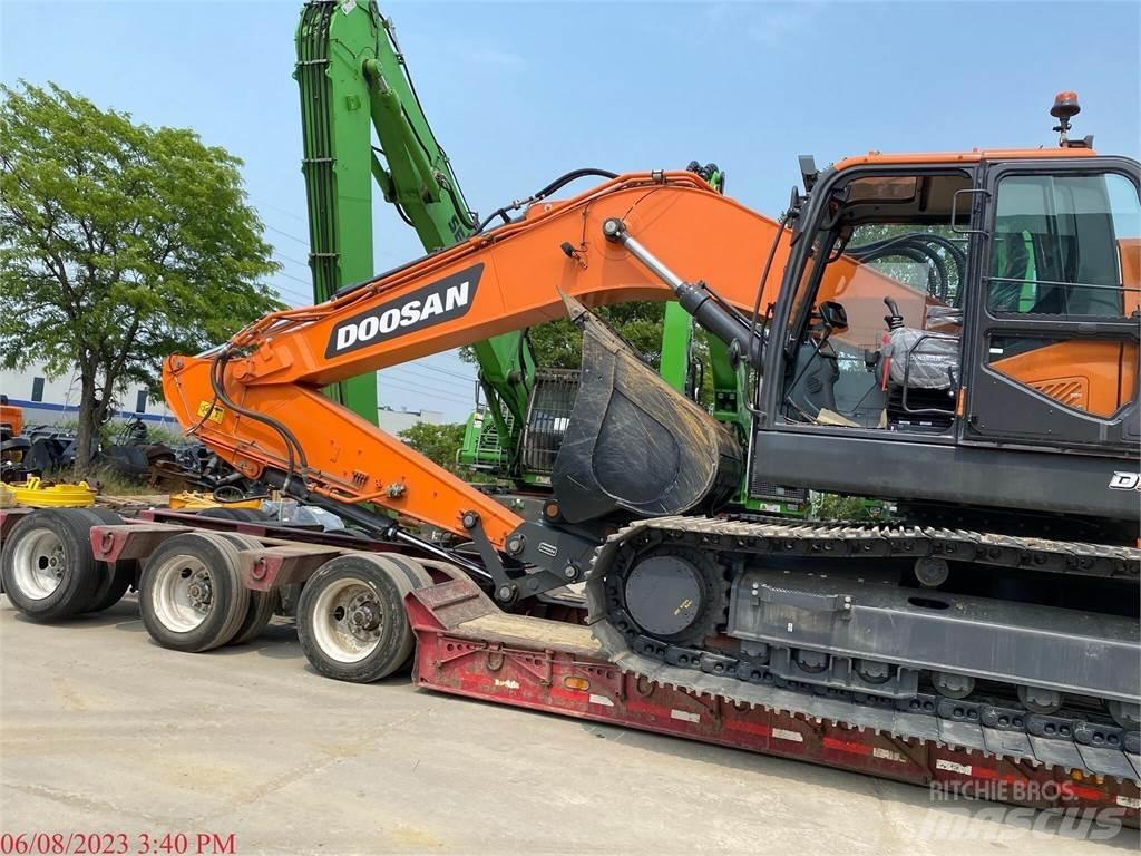 Develon DX350 LCR-7 Roomikekskavaatorid