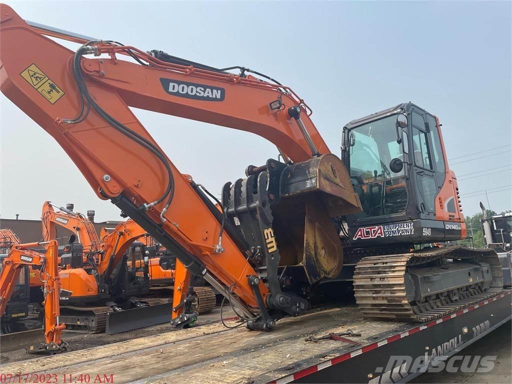 Doosan DX140 LC-5 Roomikekskavaatorid