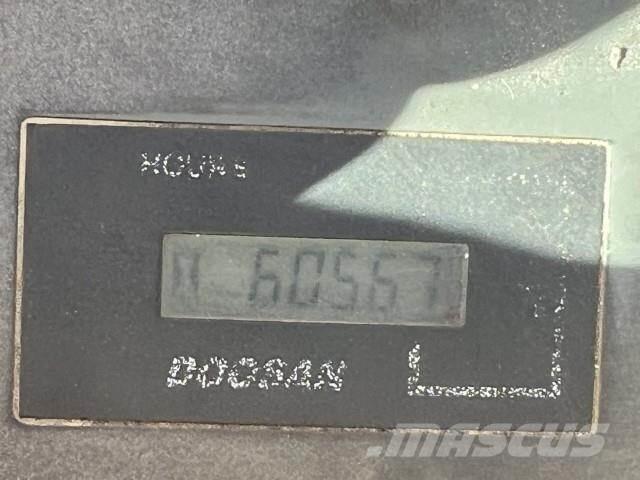Doosan DX225 LC Roomikekskavaatorid