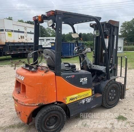 Doosan G25P-5 Kahveltõstukid - muud