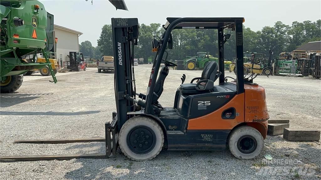 Doosan G25P-5 Kahveltõstukid - muud