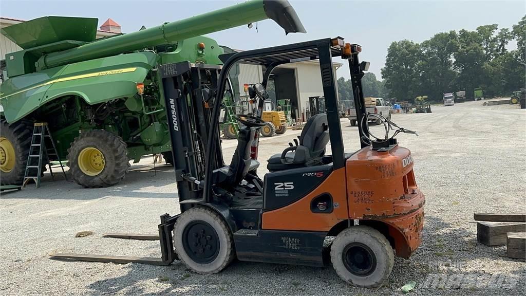 Doosan G25P-5 Kahveltõstukid - muud