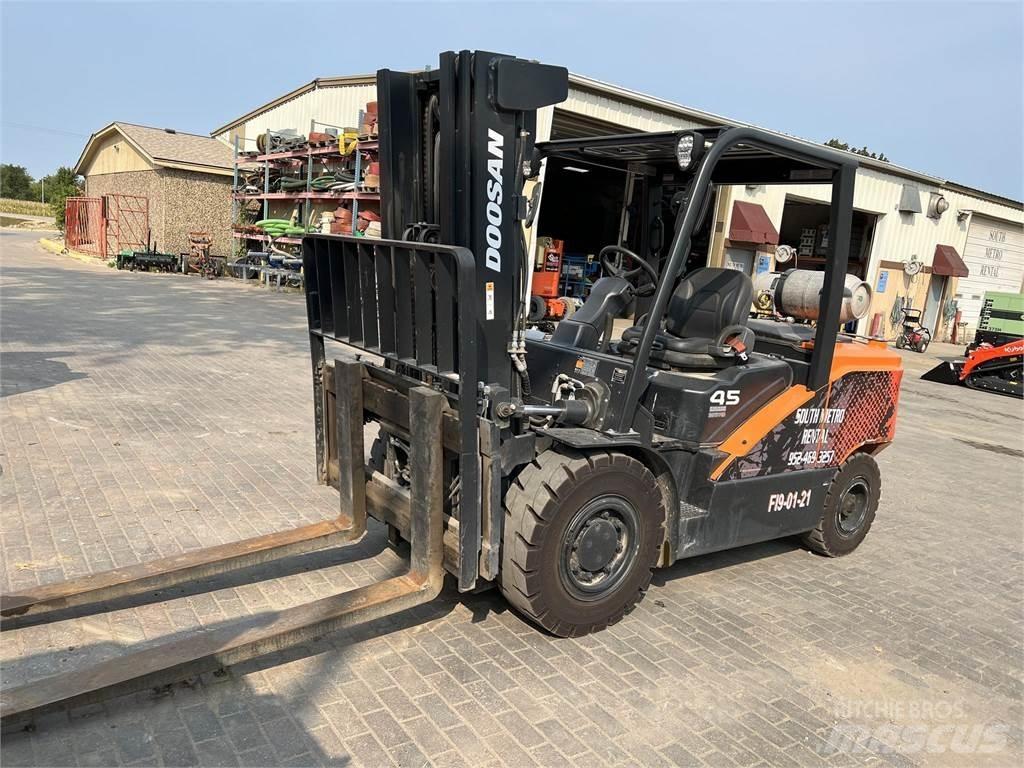 Doosan G45S-7 Kahveltõstukid - muud