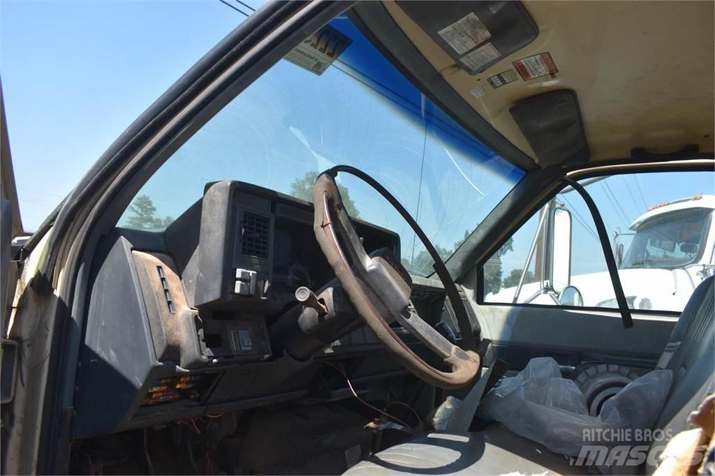 GMC TOPKICK C7500 Kallurid