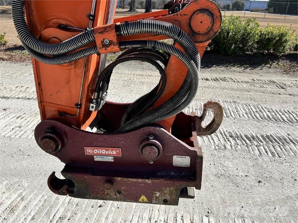 Hitachi ZX210 LC-6 Roomikekskavaatorid