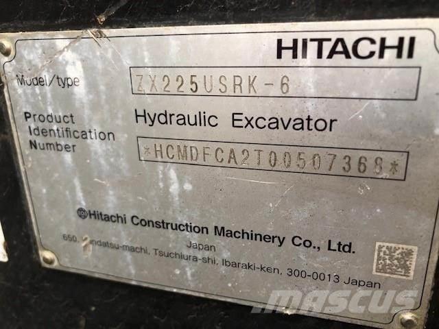 Hitachi ZX225USRK-6 Roomikekskavaatorid