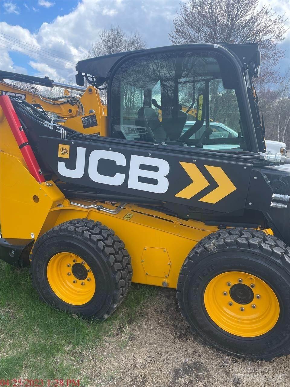 JCB 3TS-8W Kompaktlaadurid