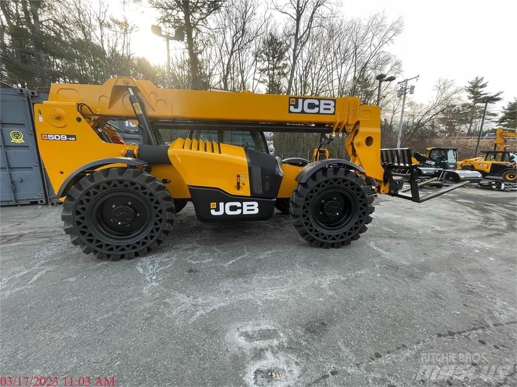 JCB 509-42 Teleskooplaadurid