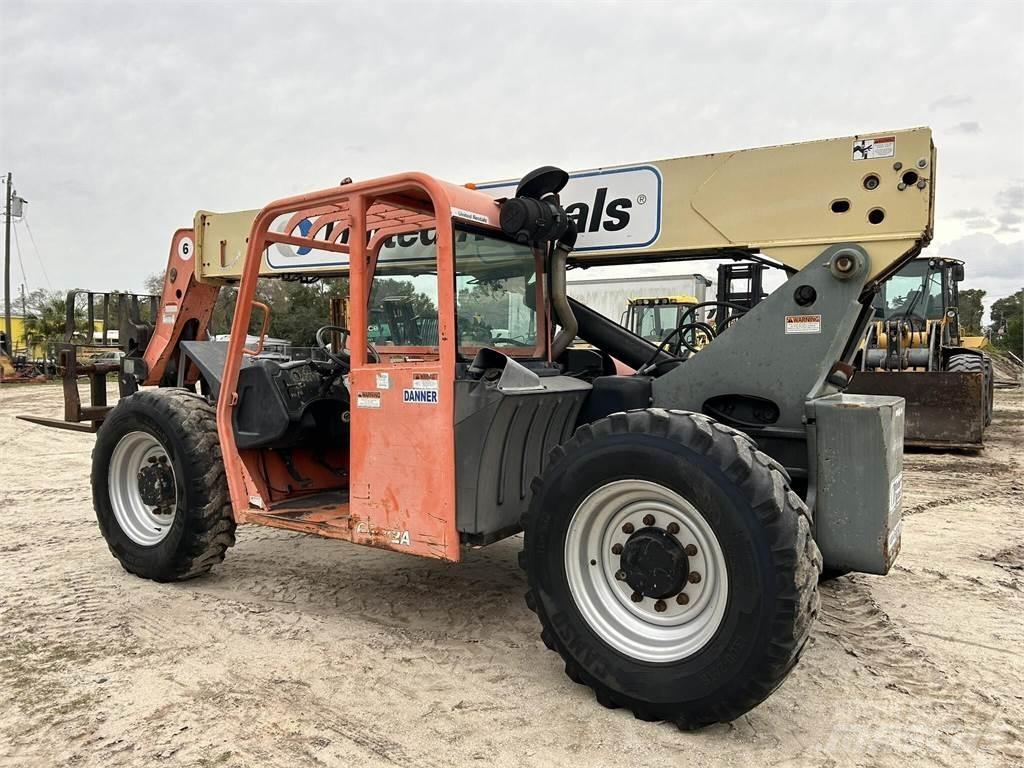 JLG G6-42A Teleskooplaadurid