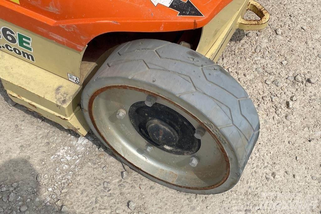 JLG TOUCAN 26E Vertikaalsed mast tõstukid