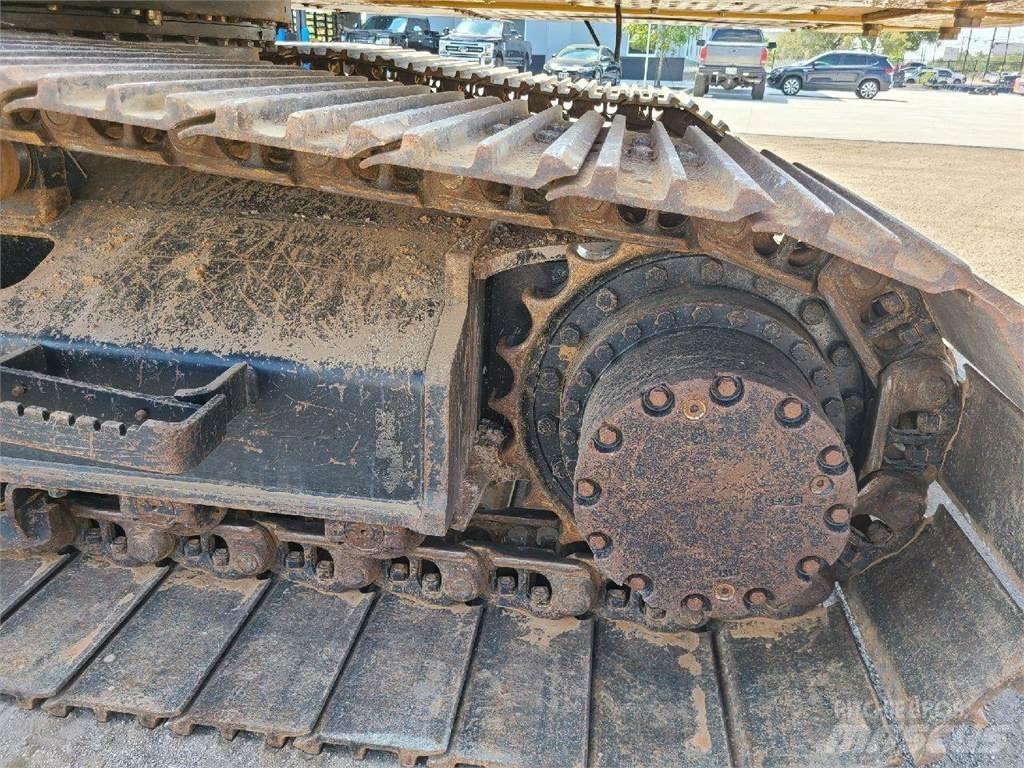 John Deere 210G LC Roomikekskavaatorid