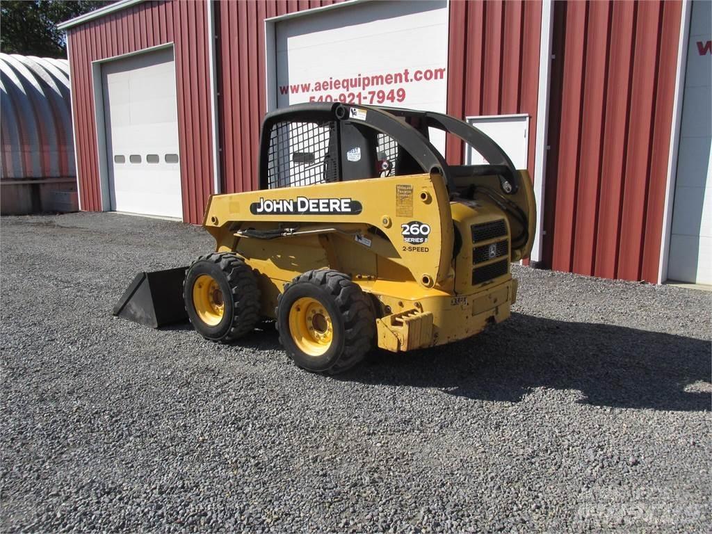 John Deere 260 II Kompaktlaadurid