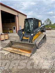 John Deere 333G Kompaktlaadurid