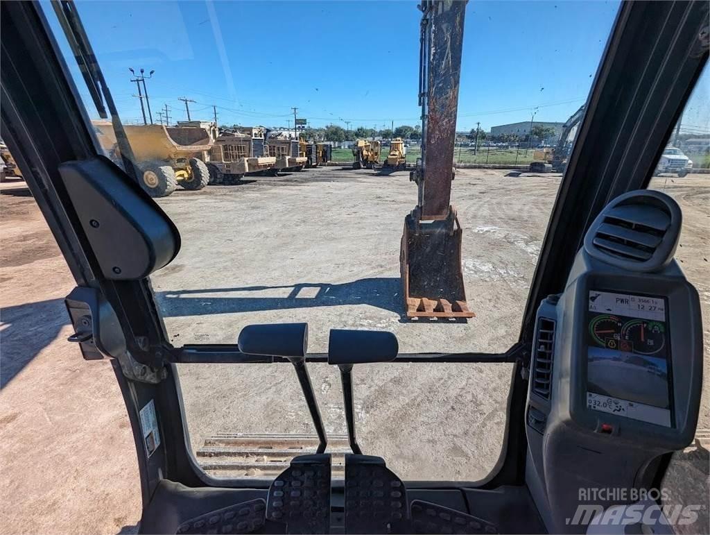 John Deere 350G LC Roomikekskavaatorid