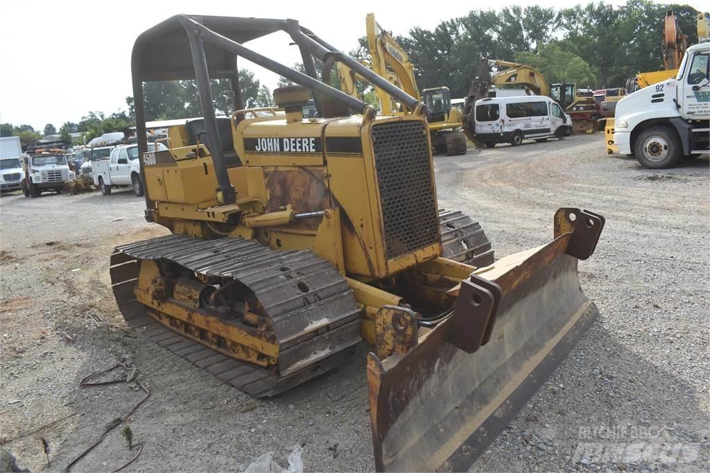 John Deere 450D LGP Buldooserid