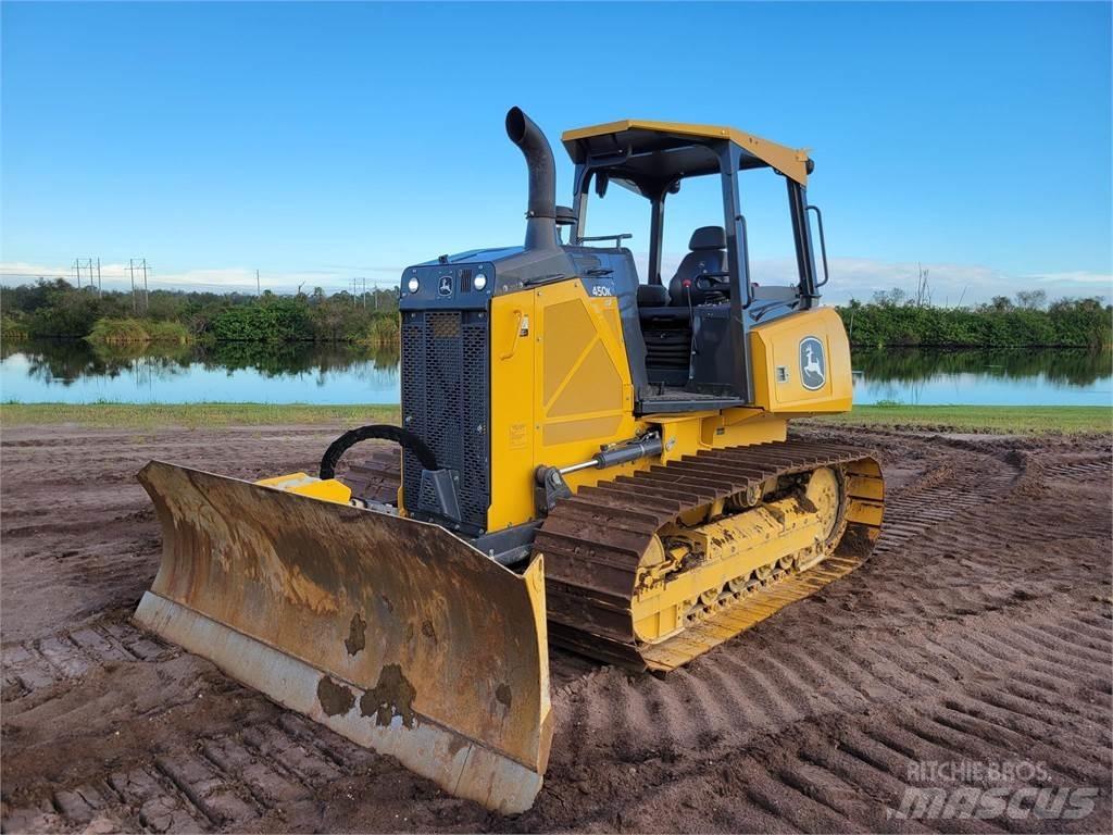 John Deere 450K LGP Buldooserid