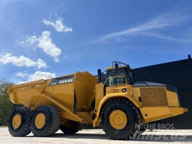John Deere 460E Liigendraamiga pinnaseveokid