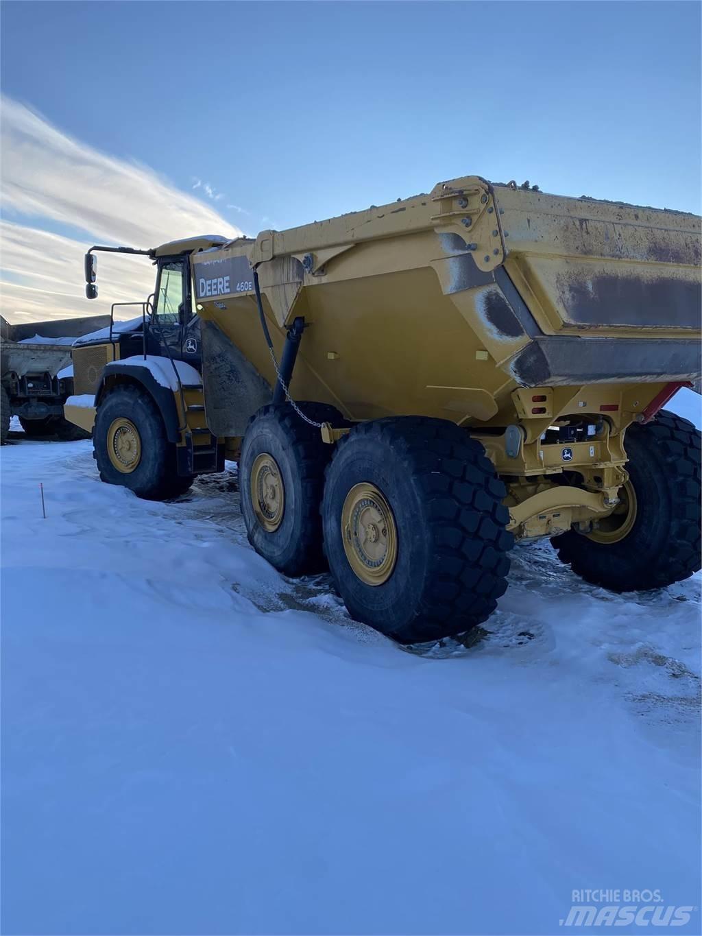 John Deere 460ET Liigendraamiga pinnaseveokid