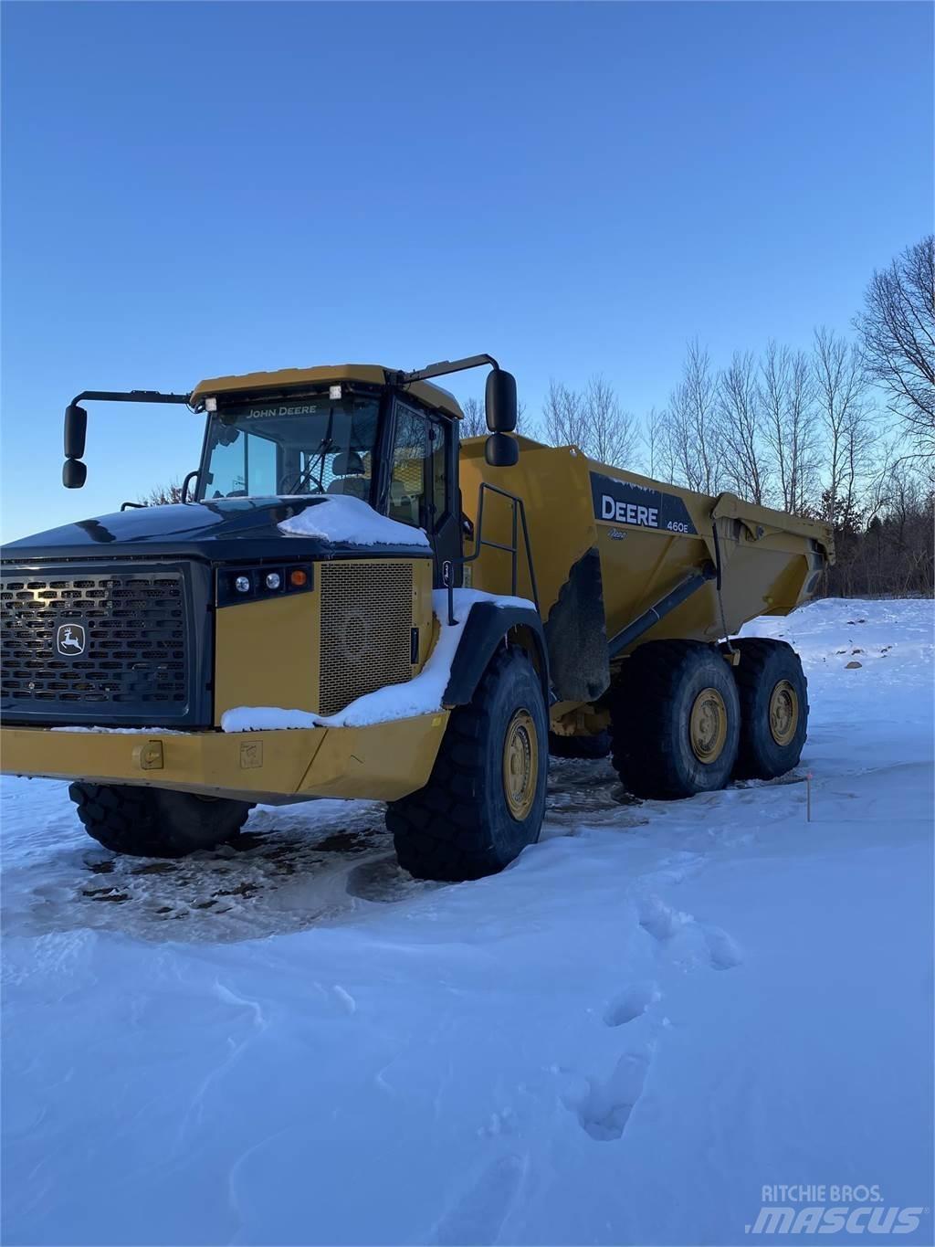 John Deere 460ET Liigendraamiga pinnaseveokid
